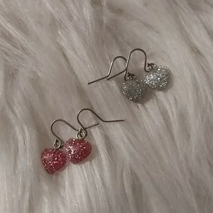 Sparkly heart earrings 💖